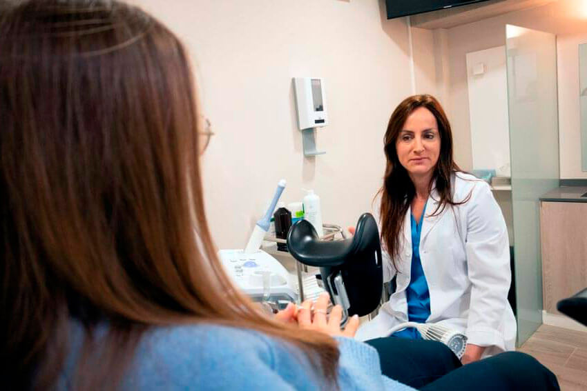 Doctora Paloma Baviera con paciente que no responde a la estimulación ovárica