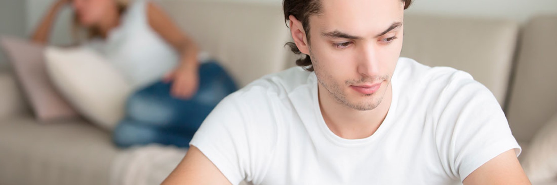 Hombre que padece infertilidad masculina