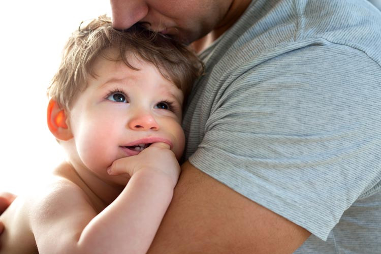 Hombre que ha sido padre después de la vasectomía