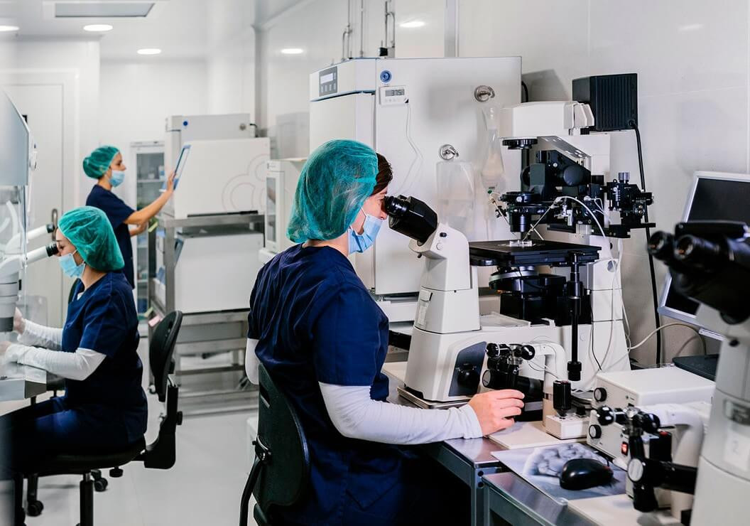 Laboratorio de la clínica de reproducción asistida IVF-Life