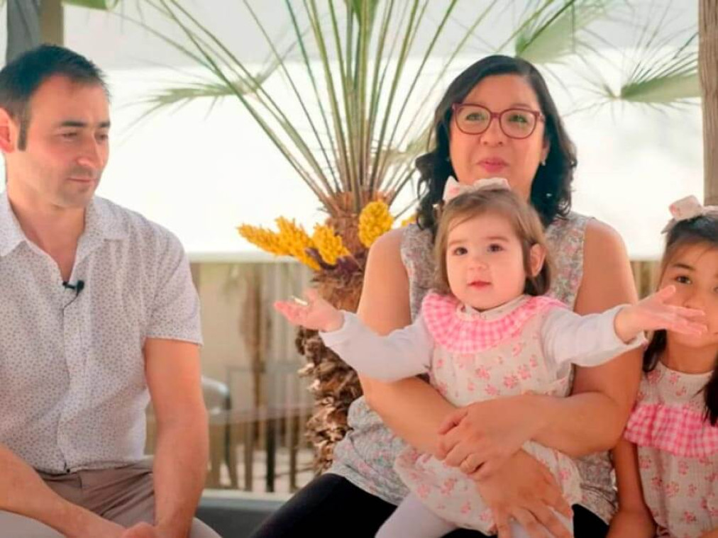 Ruslan y su familia en IVF-Life