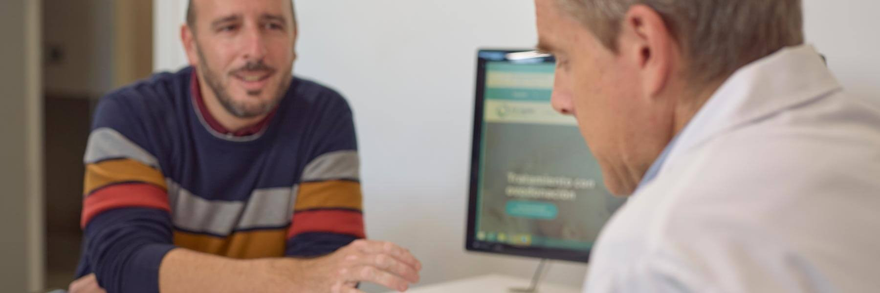 Paciente con orquitis en consulta de IVF-Life