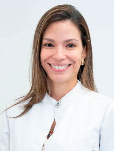 Dra. Verónica Corona, IVF-Life Donostiako emakume-gaixotasun eta lagundutako ugalketako aditu emakumea