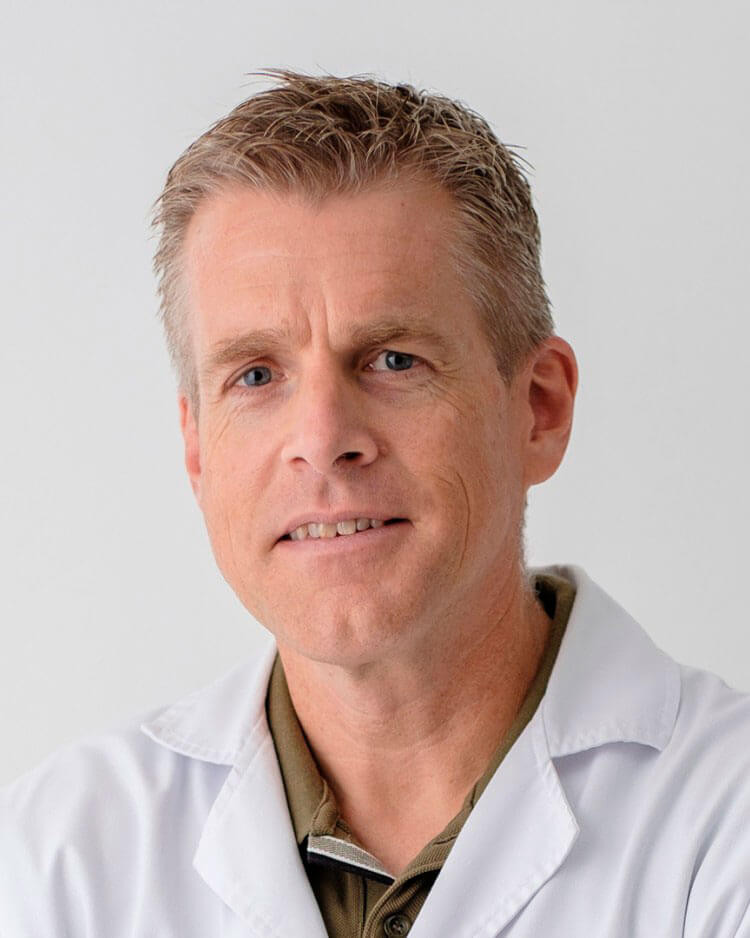 Dr. Oliver Pack, médico experto en reproducción asistida de IVF-Life Alicante