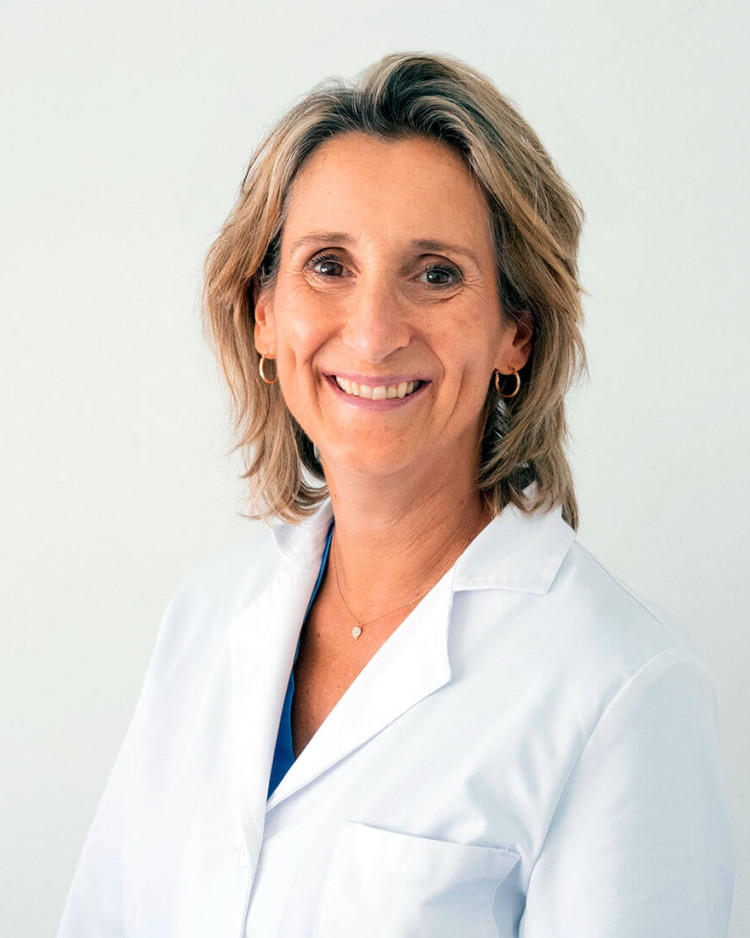 Virginia Chamorro doktorea, IVF-Life taldeko lagundutako ugalketan espezializatutako ginekologoa